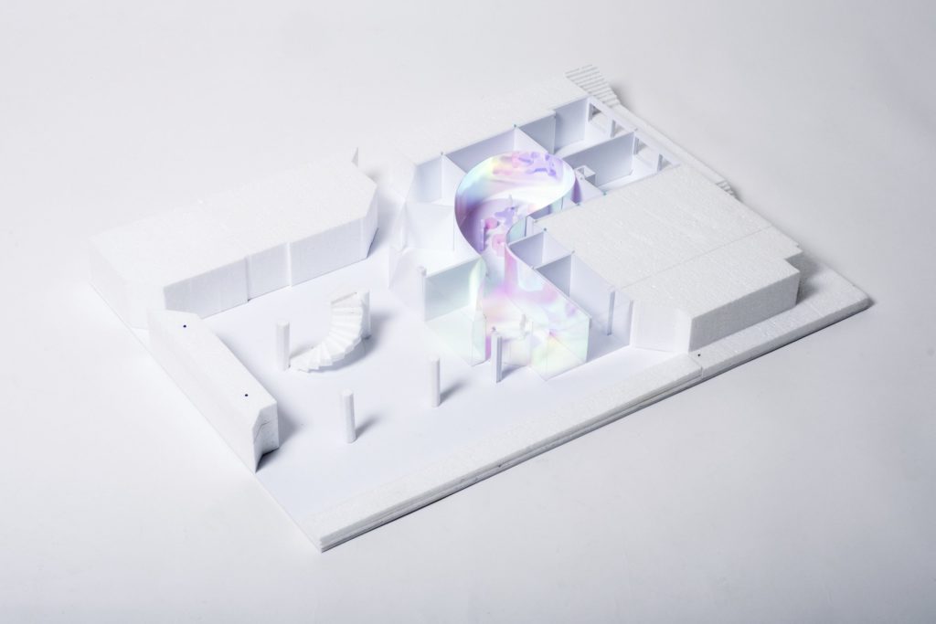 Montreux. Maquette montrant la forme organique de la cloison translucide.